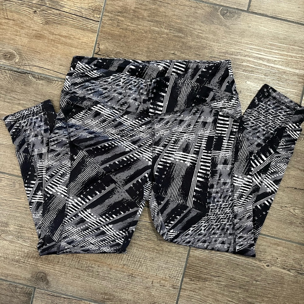 Women’s workout leggings
